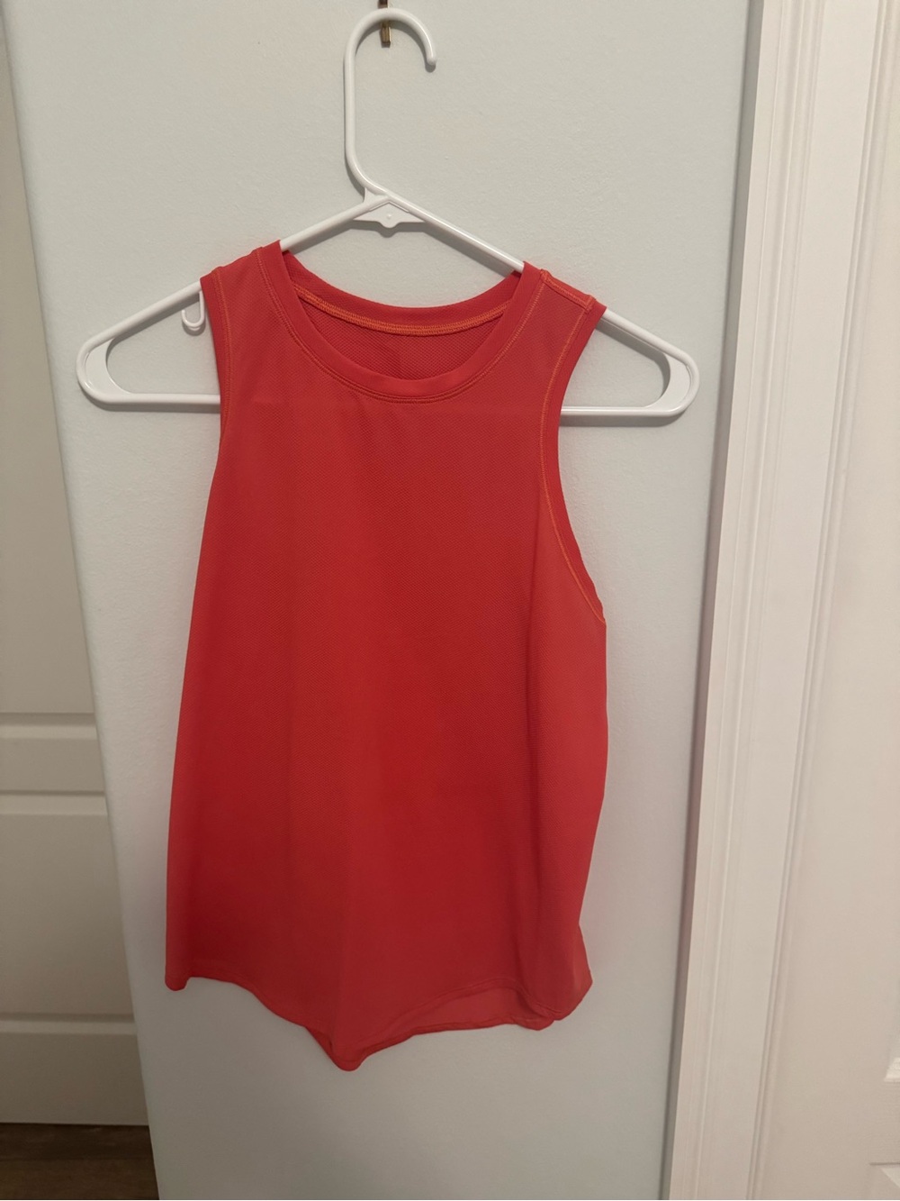 lululemon athletica Women’s Coral Red Sleeveless Tank